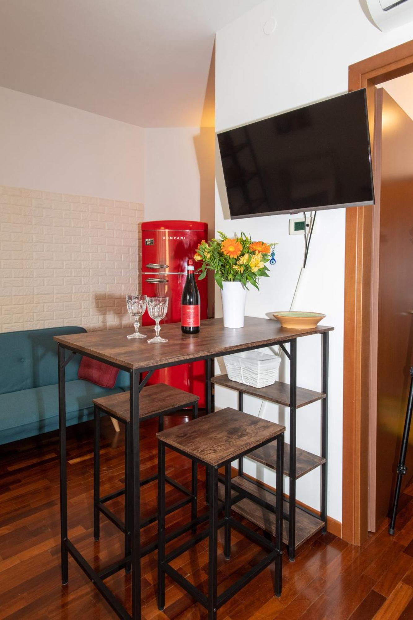10 Minutes Duomo-Elegant Apt Mailand Exterior foto